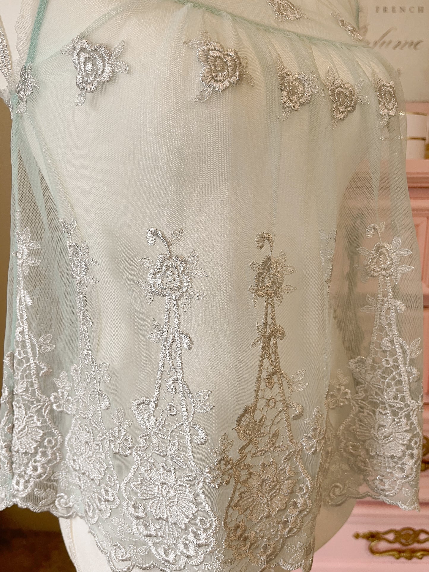 Abercrombie Rosy Lace Top Cinderella Blue size small