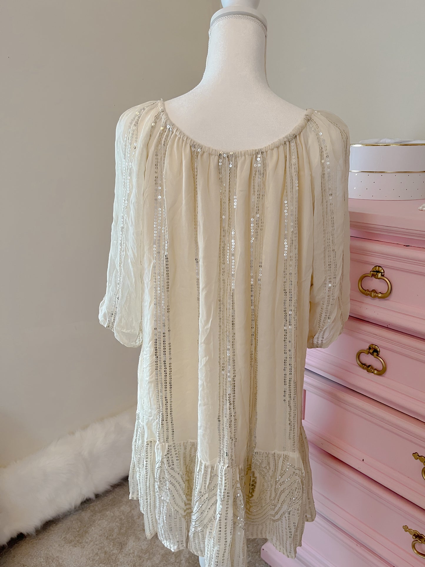 Chic Sparkly Sequin Dress size medium