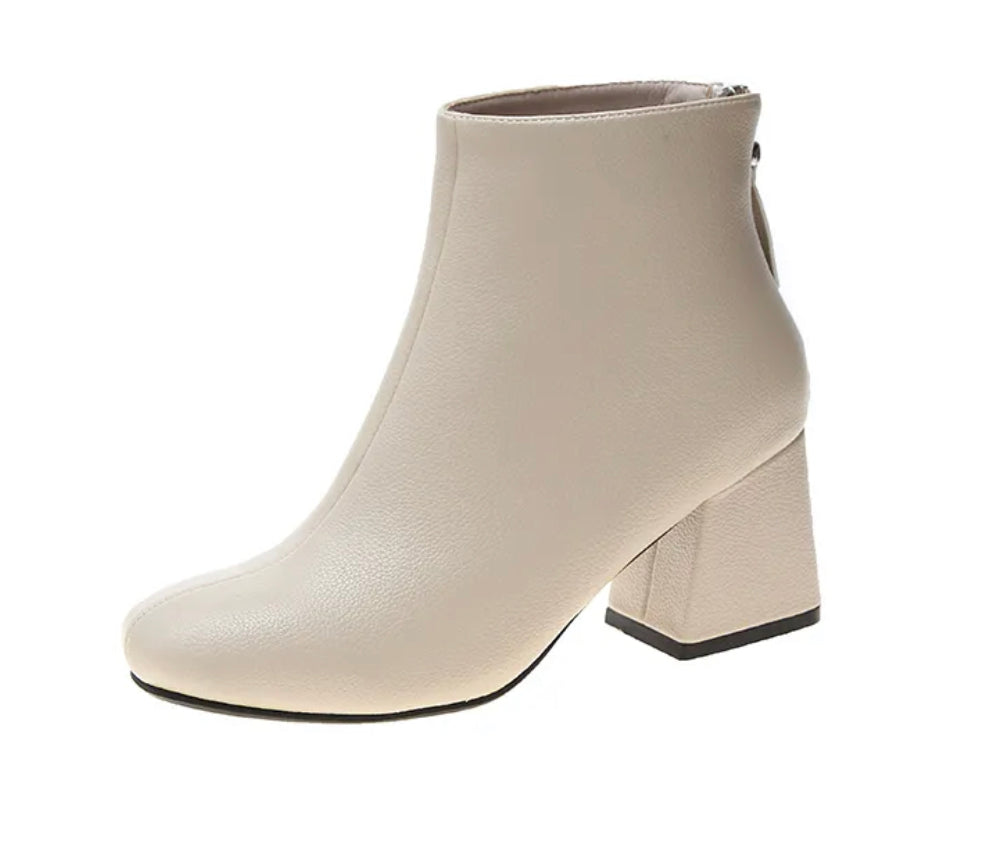 Capsule Boots (Color Options)