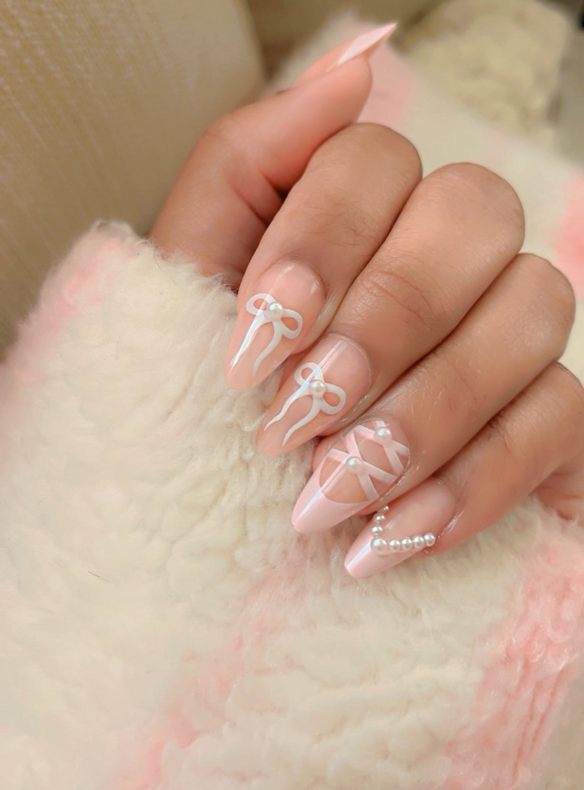 Coquette Press-On Nail Set