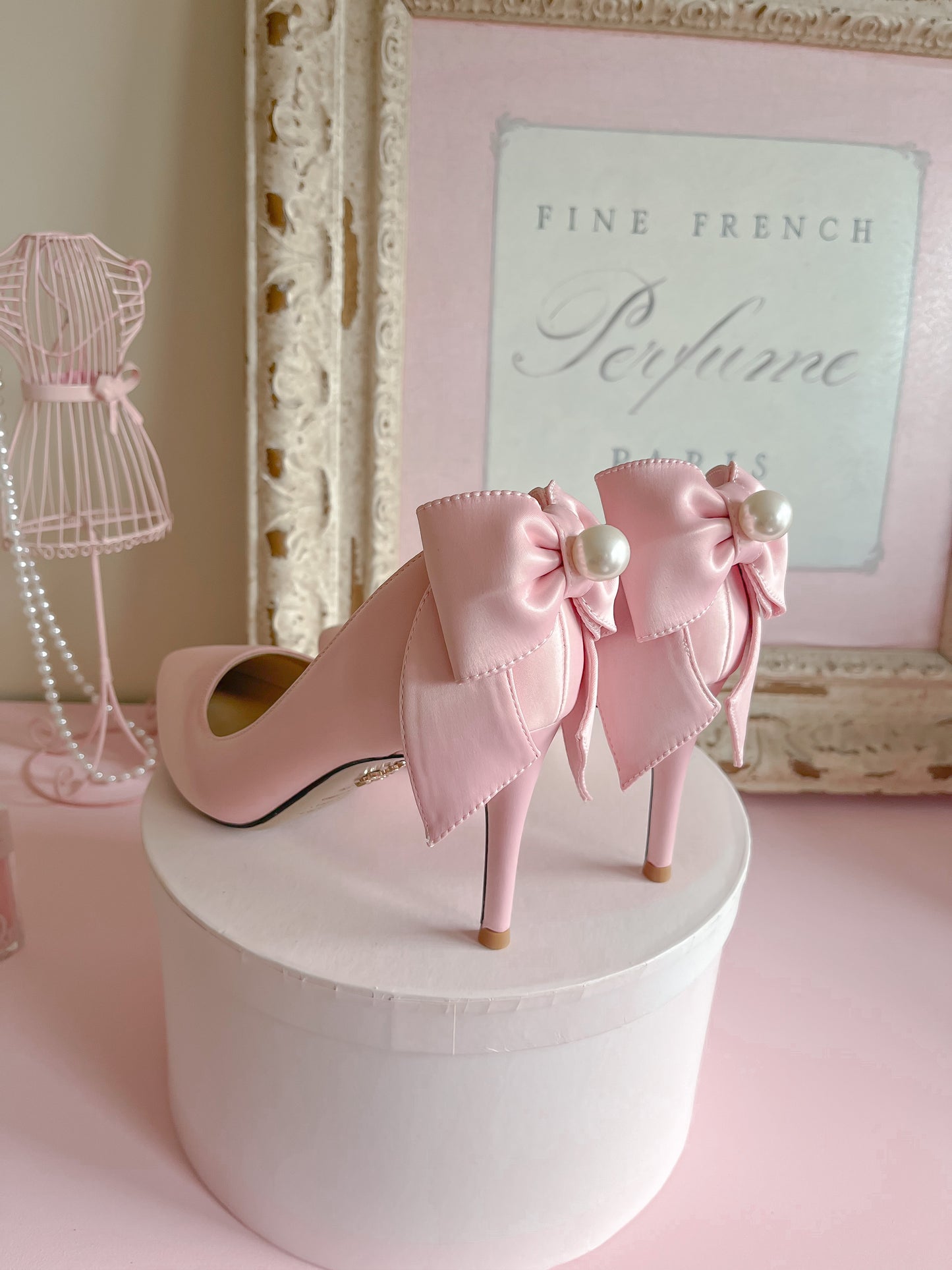 Paris in Pearls Heels
