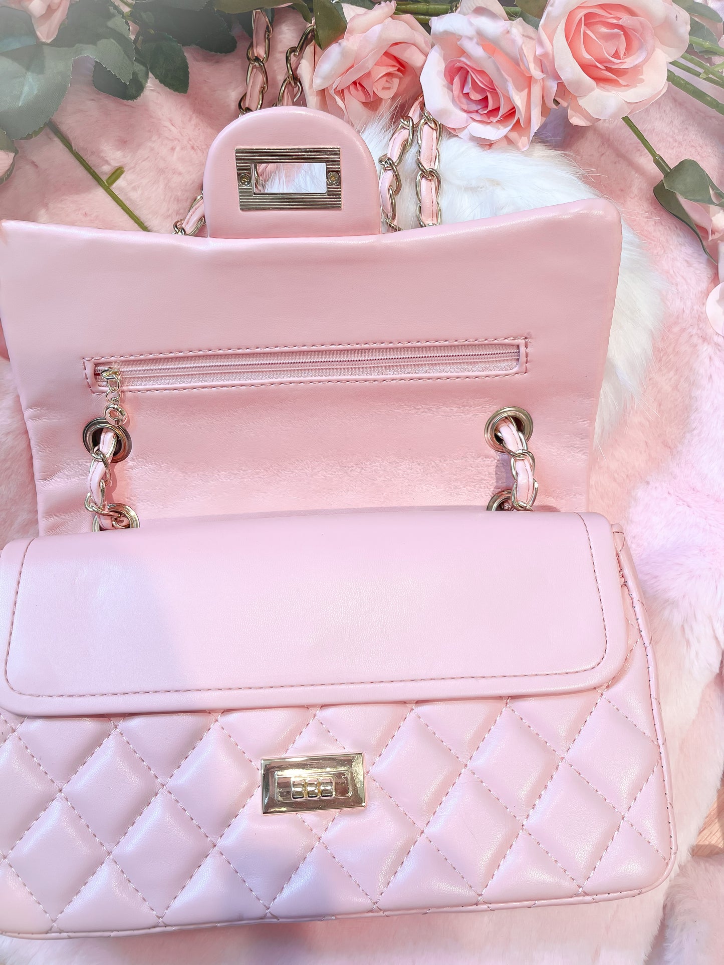 Pre-Loved Bella Purse