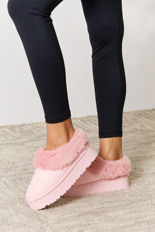 Fluffy Pink Comfortable Mini Boots