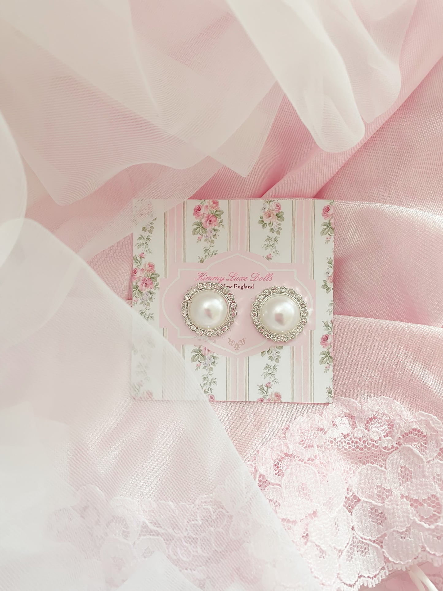Audrey Pearl Earrings