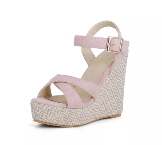 Amelia Wedges