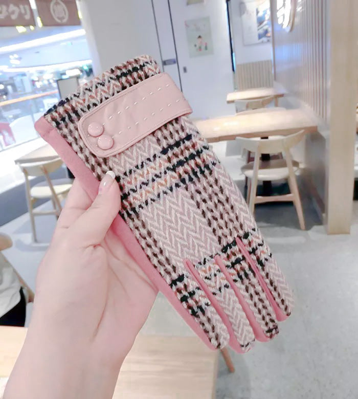 Clueless Plaid Pink Gloves