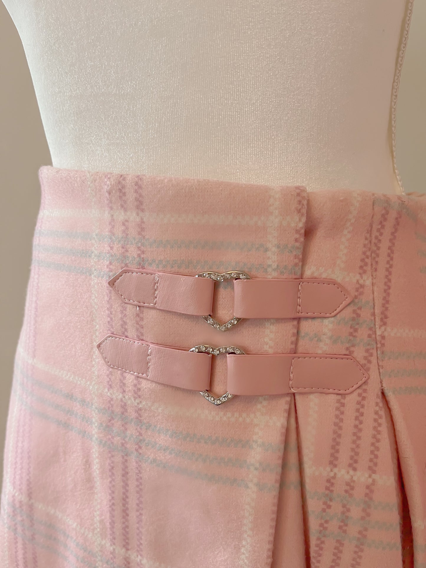 Pink Plaid Skirt Size Medium (USA 6-8)