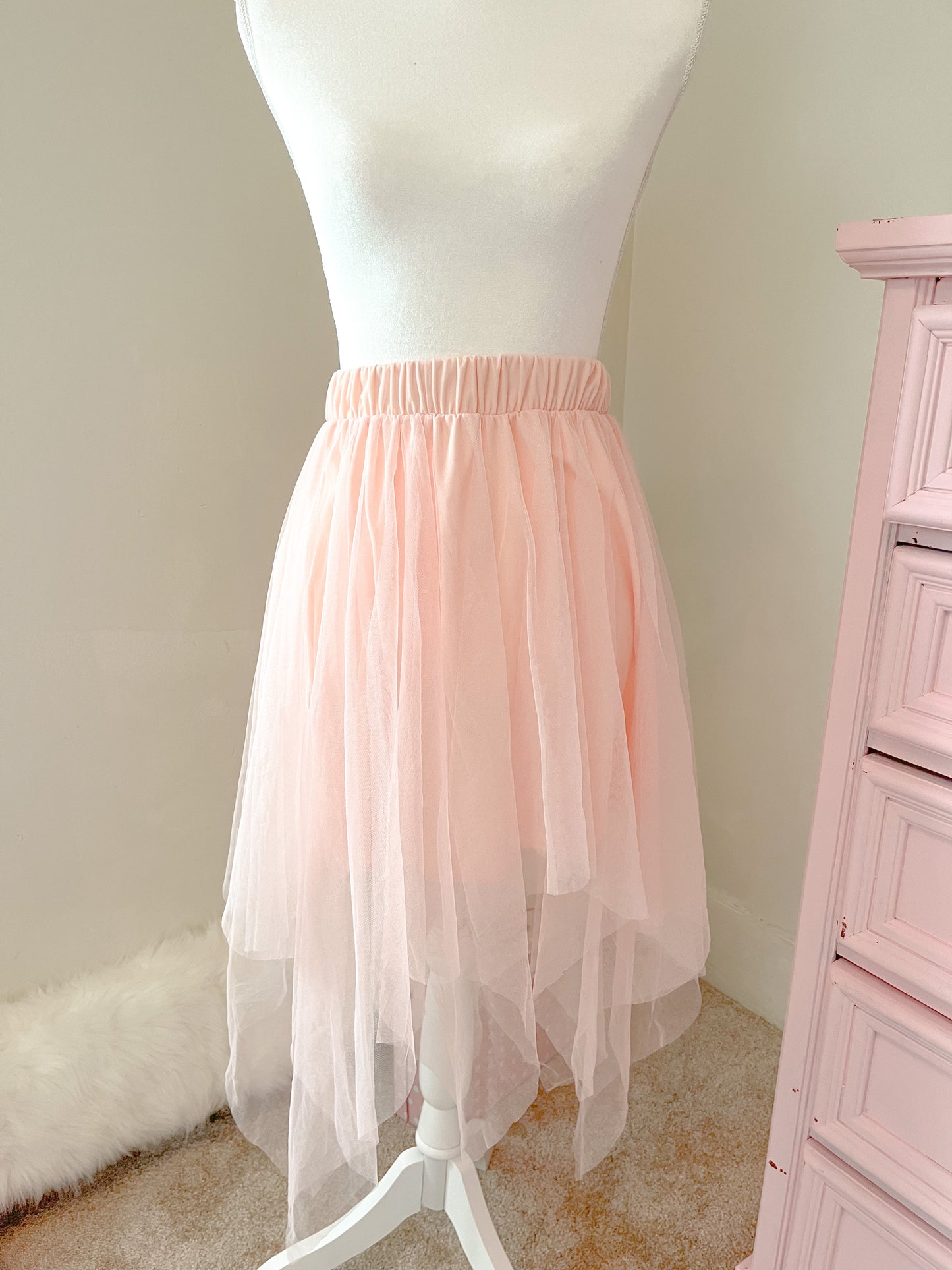 Coral Pink Tulle Skirt Size Small Women’s