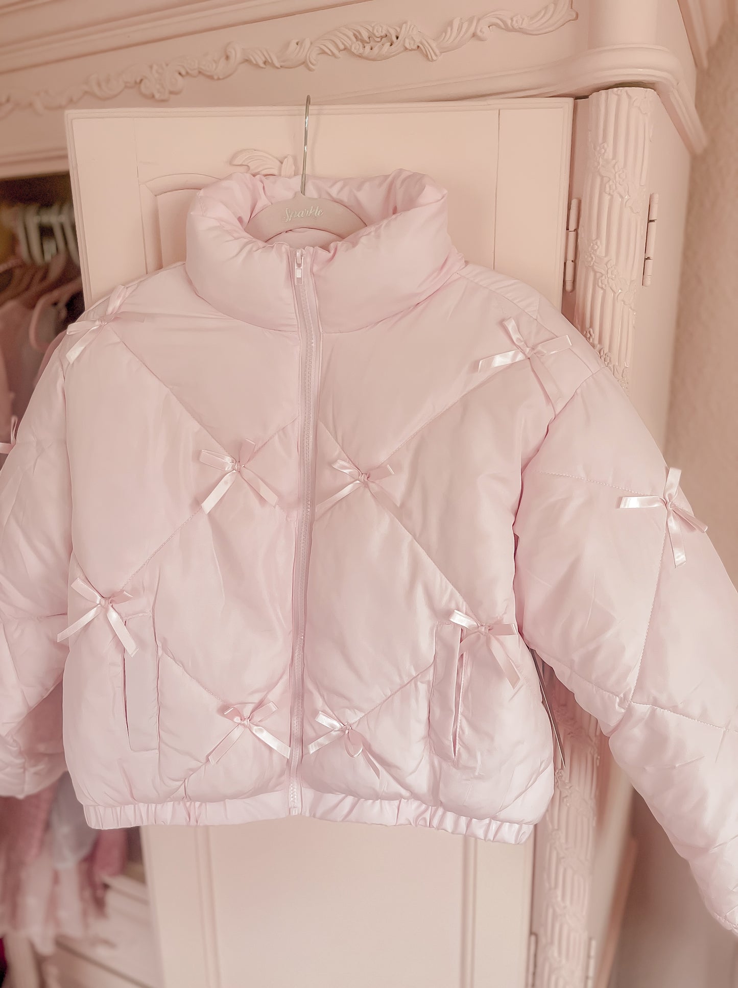 Errands in Bows Coat