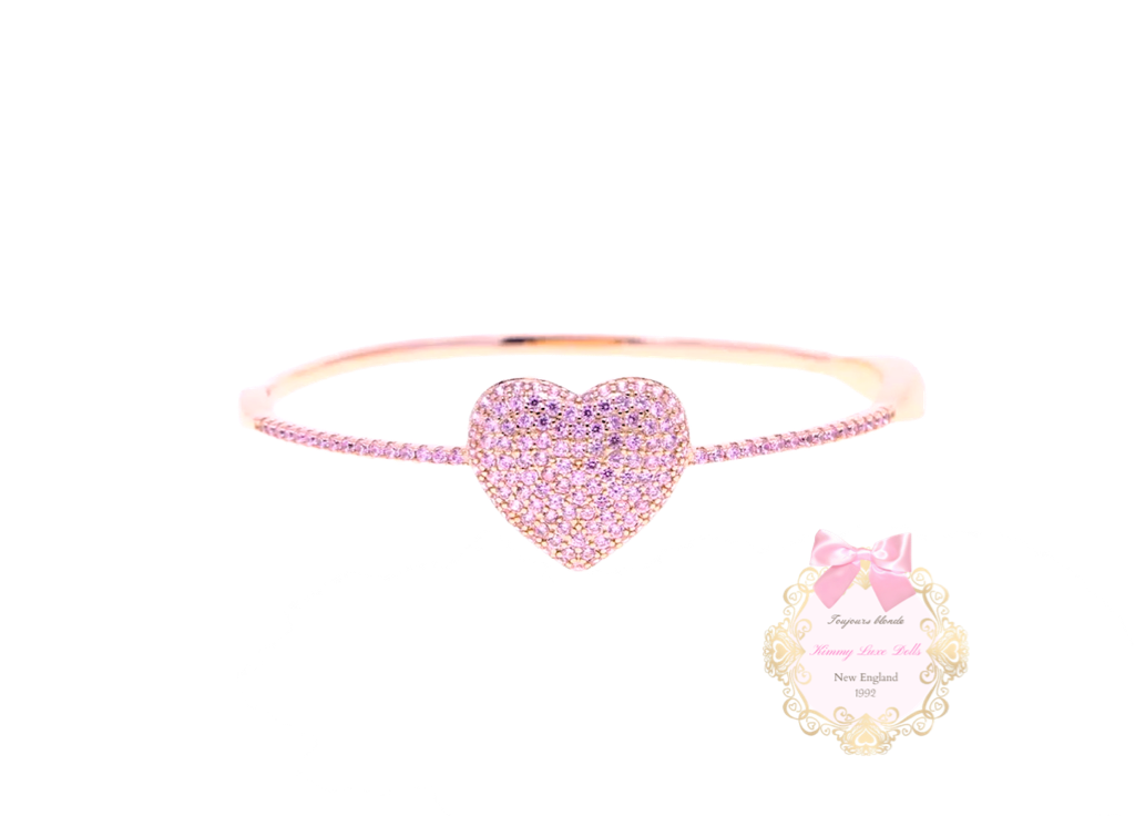 Heart on Her Sleeve Bracelet