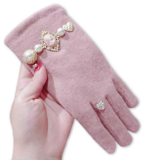 Pearled With Love Gloves