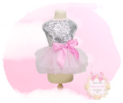 Queen of The Palace Sequin Fur Baby Sparkle Dress (sizes small- Xlarge) 🎀