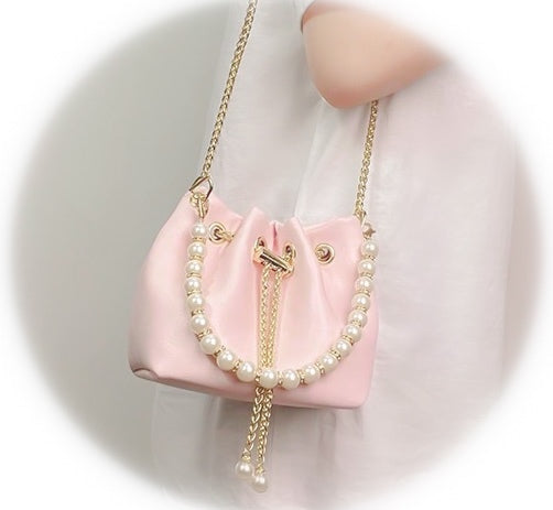 Pretty Pearls Purse