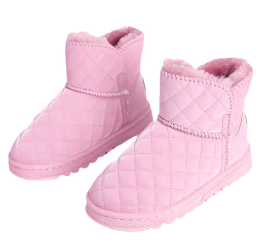 Dolly Quilted in Pink Snow Boots