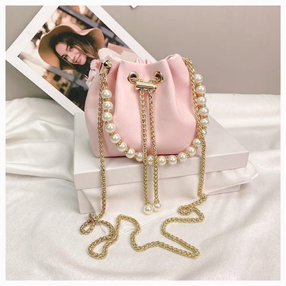 Pretty Pearls Purse